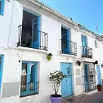 With Roof Terrace In The Historic Center Apartment