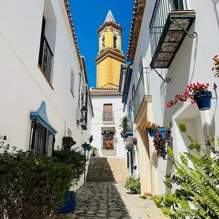 With Roof Terrace In The Historic Center Apartment